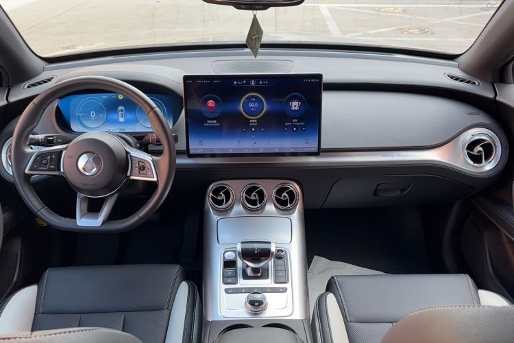 Used Denza X 2020 Pure Electric Sport Edition Interior 2