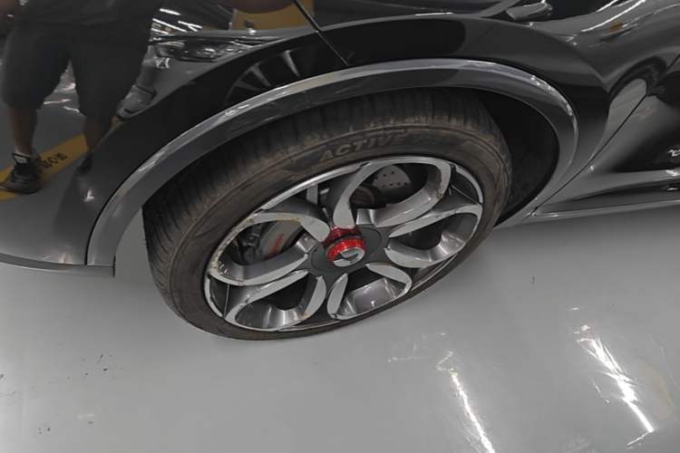 Used Denza X 2020 PHEV Sport Edition Left Front Wheel Hub