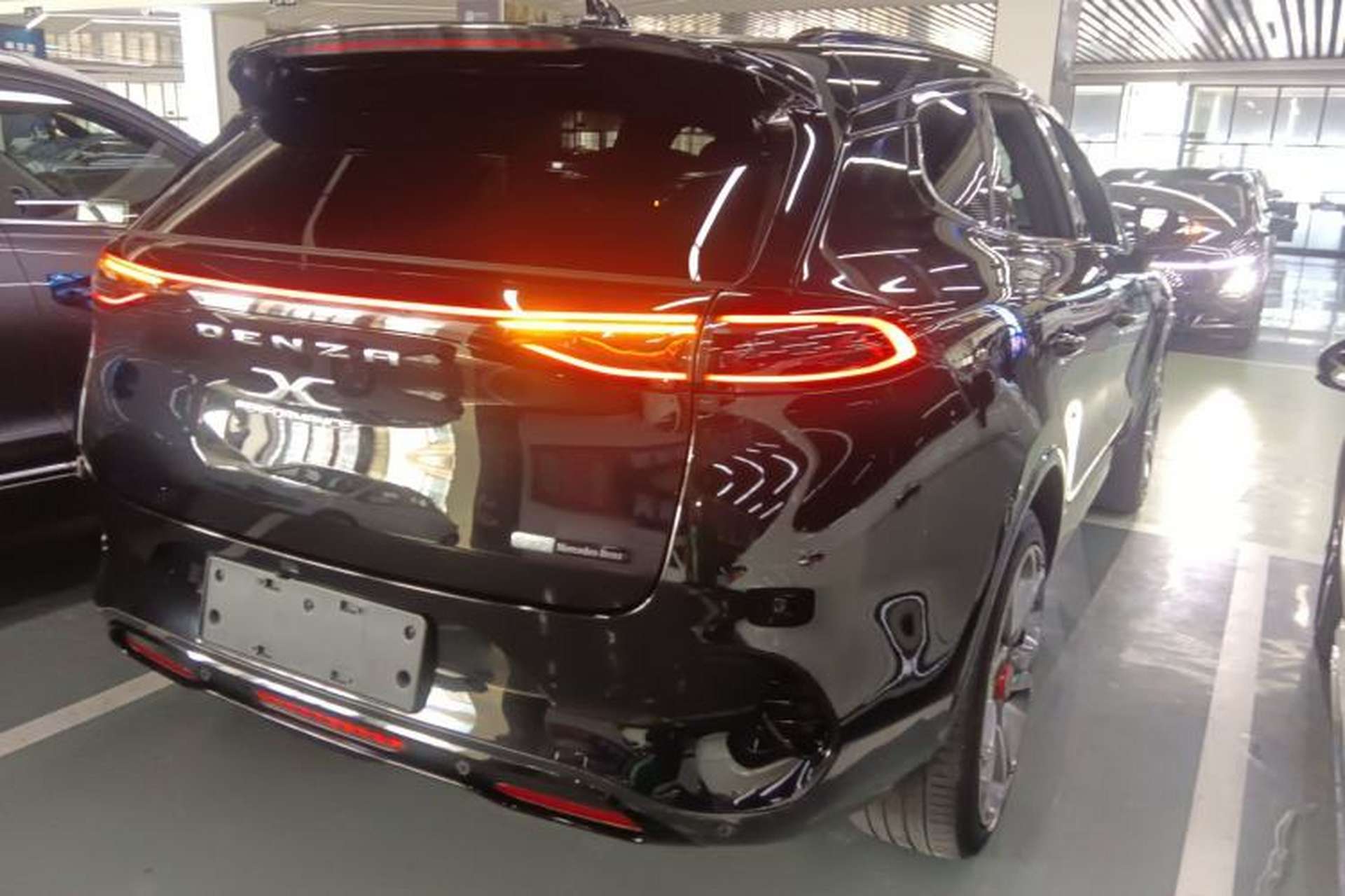 Used Denza X 2020 PHEV Sport Edition Rear Right 45 Deg