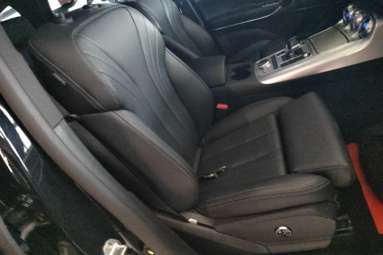 Used Denza X 2020 PHEV Flagship Edition Right Front Seat