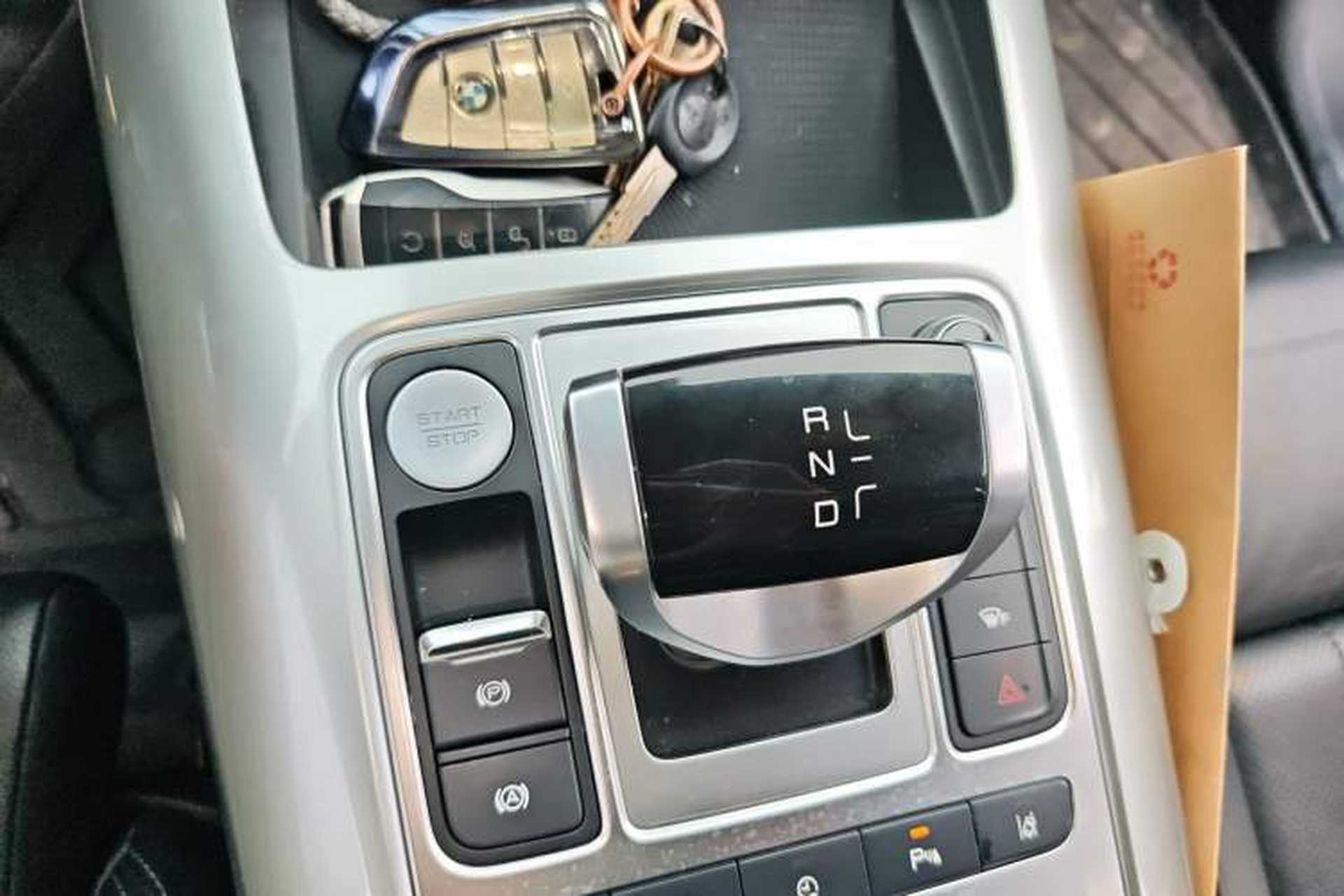 Used Denza X 2020 PHEV Flagship Edition Gear Lever