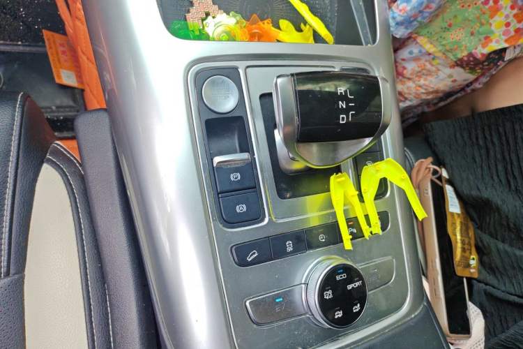 Used Denza X 2020 PHEV Sport Edition Gear Lever