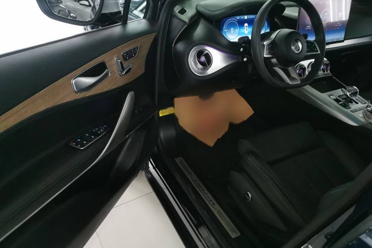 Used Denza X 2020 PHEV Flagship Edition Interior 3