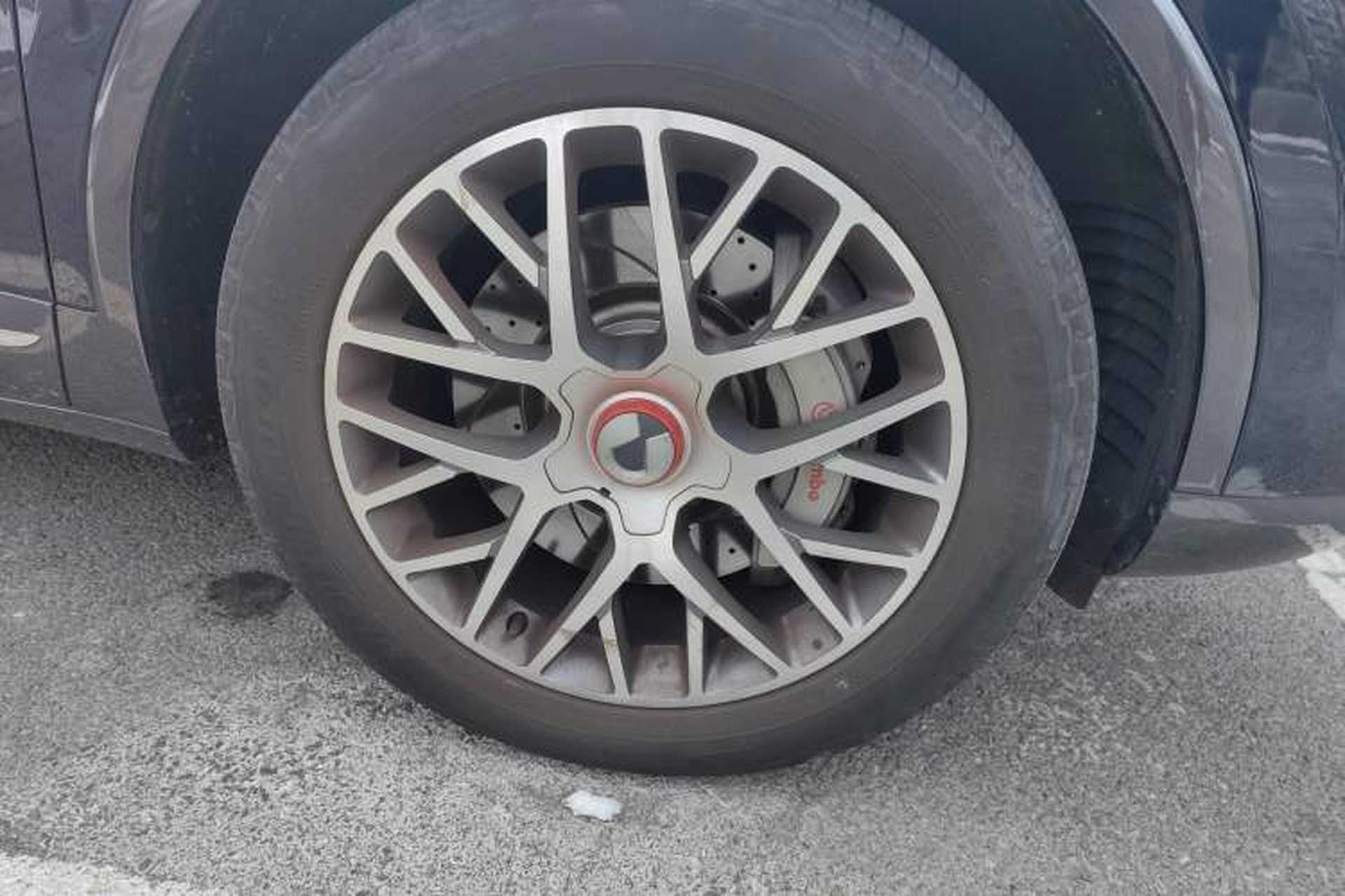 Used Denza X 2020 PHEV Classic Edition Right Front Wheel Hub