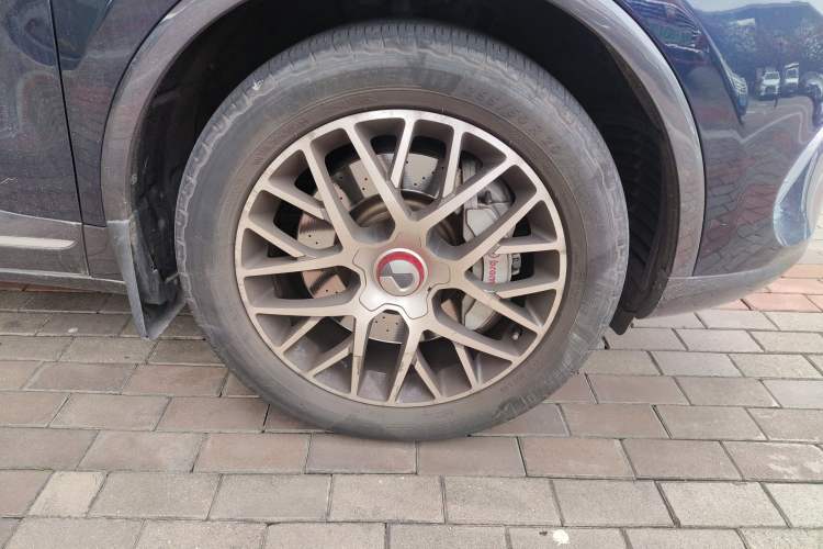Used Denza X 2020 PHEV Classic Edition Right Front Wheel Hub