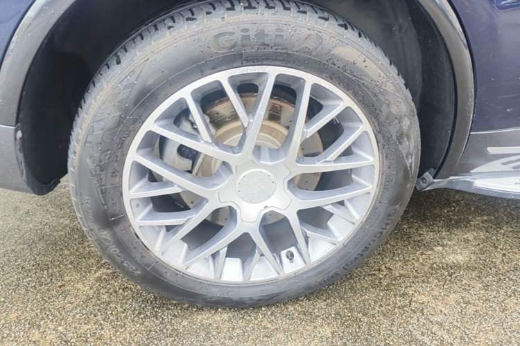 Used Denza X 2020 PHEV Classic Edition Right Rear Wheel Hub