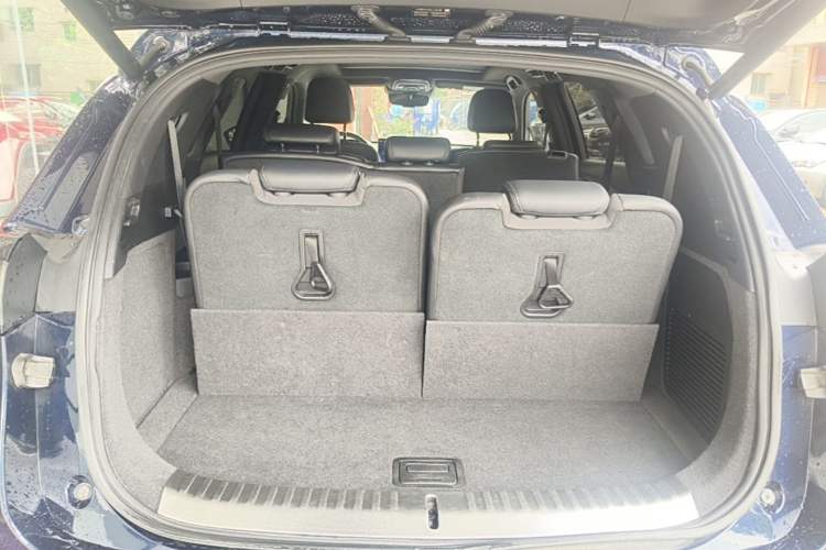 Used Denza X 2020 PHEV Classic Edition Trunk