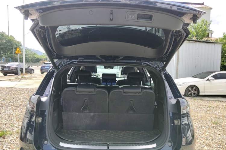 Used Denza X 2020 PHEV Flagship Edition Trunk