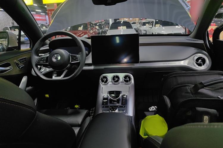 Used Denza X 2020 PHEV Flagship Edition Center Console