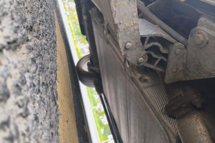 Used Denza X 2020 PHEV Flagship Edition Chassis Front Right