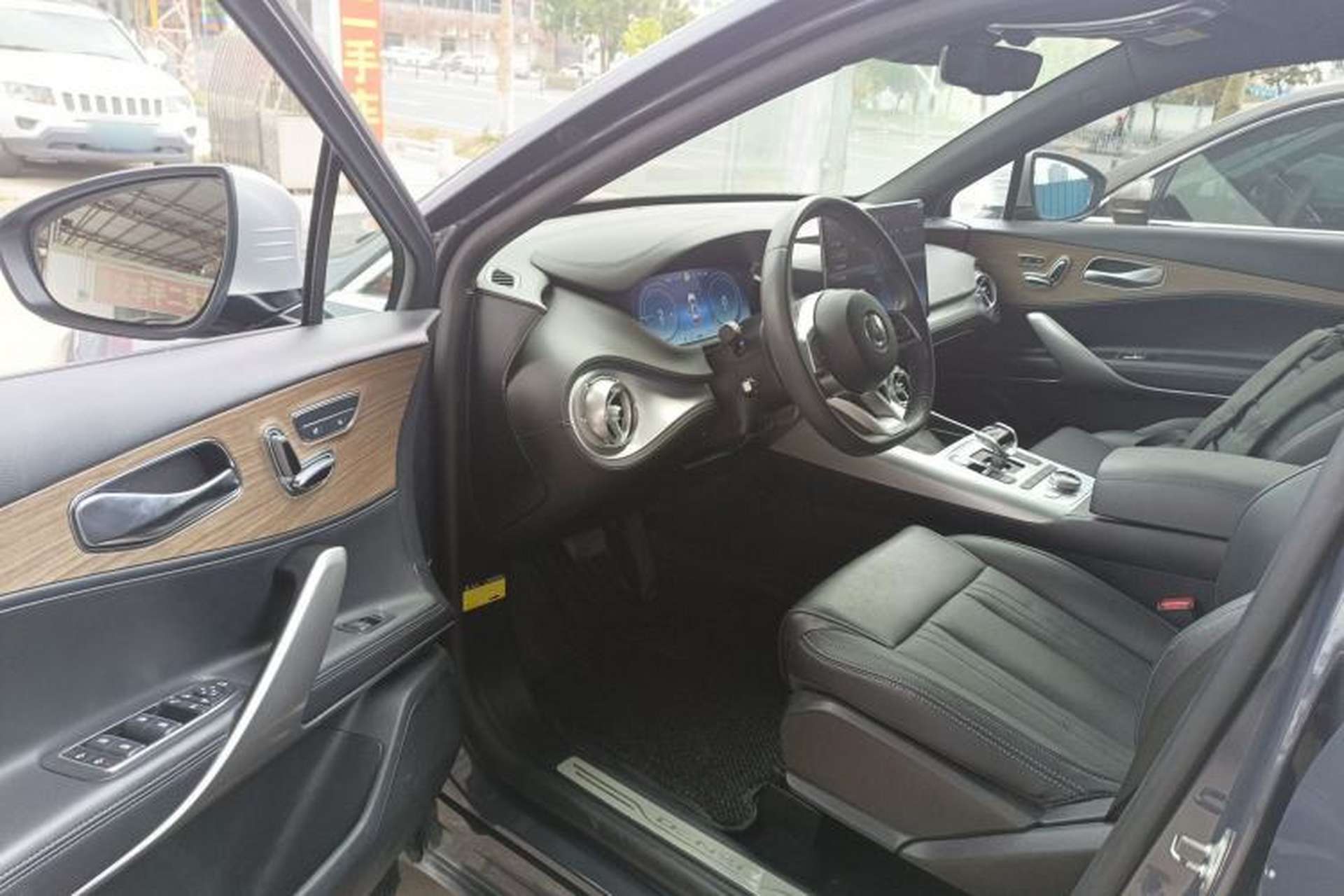 Used Denza X 2020 PHEV Classic Edition Driver Seat