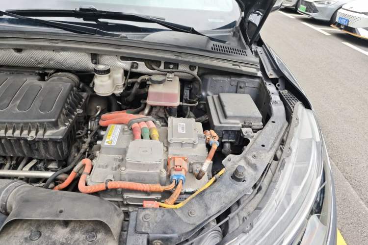 Used Denza X 2020 PHEV Flagship Edition Engine Bay Left