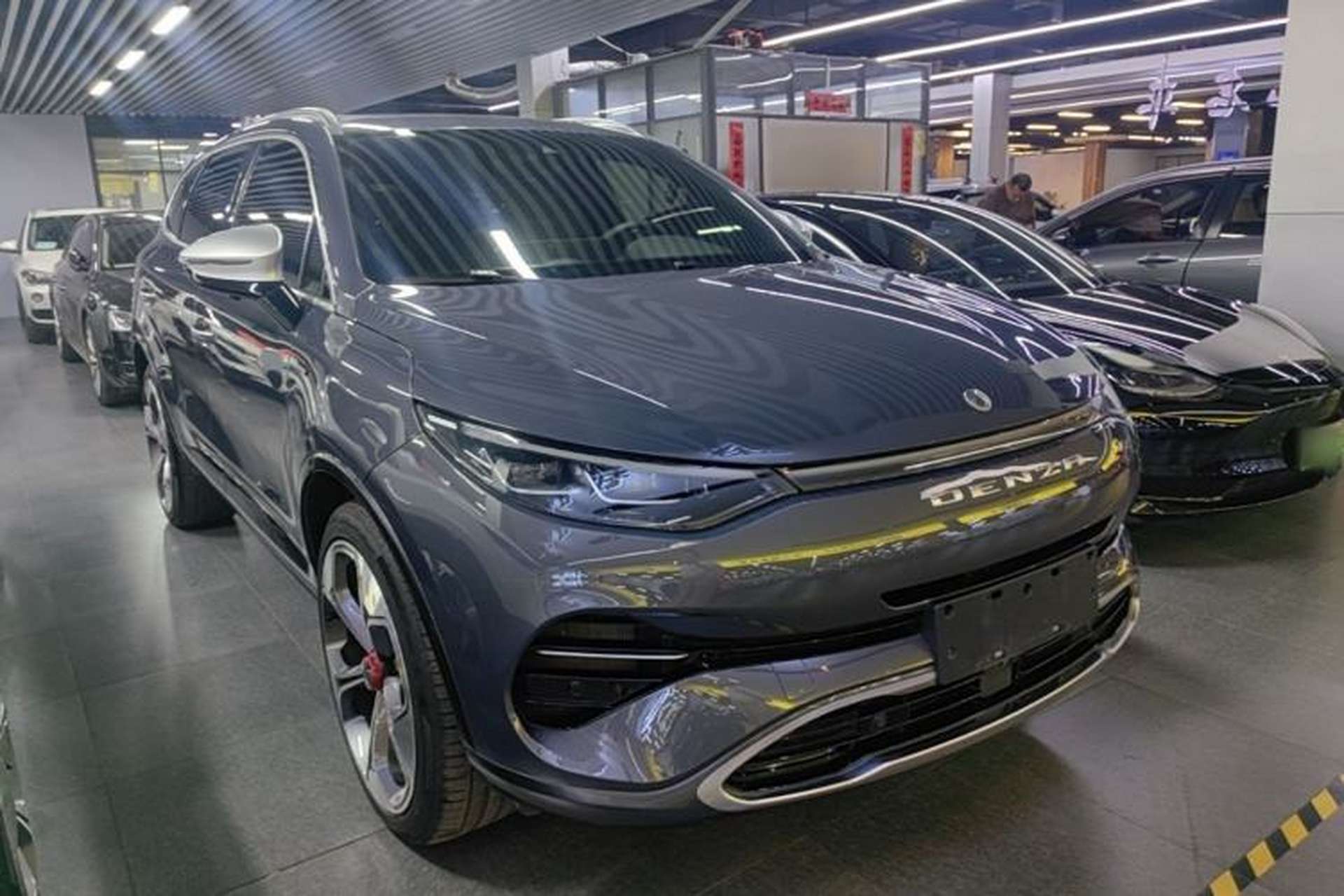 Used Denza X 2020 PHEV Flagship Edition Exterior 1