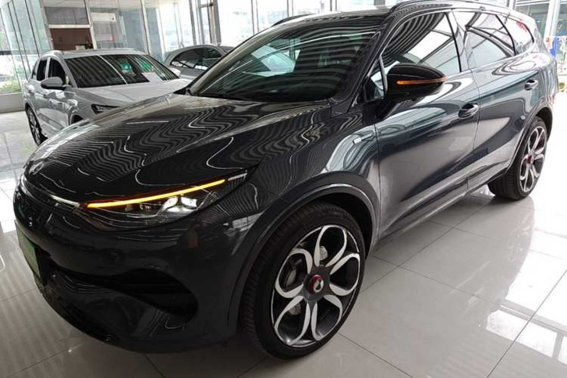 Used Denza X 2020 PHEV Sport Edition Front Left 45 Deg