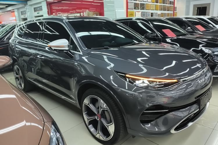 Used Denza X 2020 PHEV Flagship Edition Front Right 45 Deg