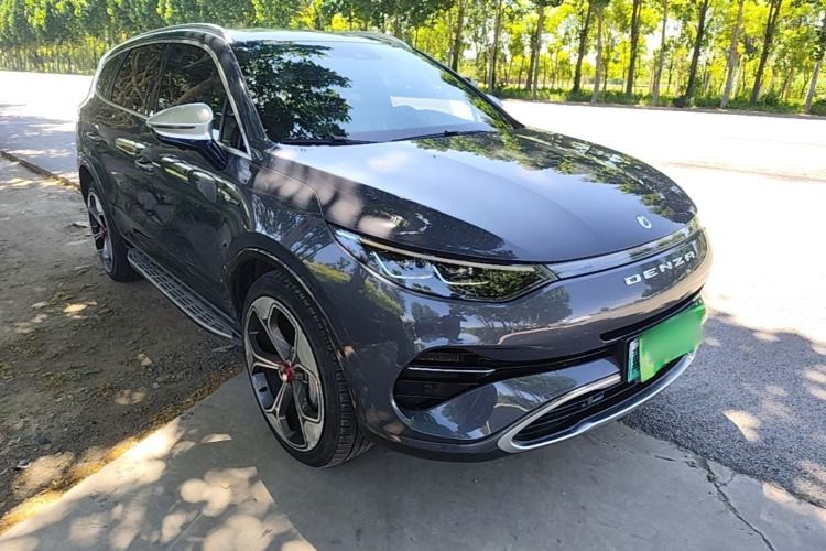Used Denza X 2020 PHEV Flagship Edition Front Right 45 Deg