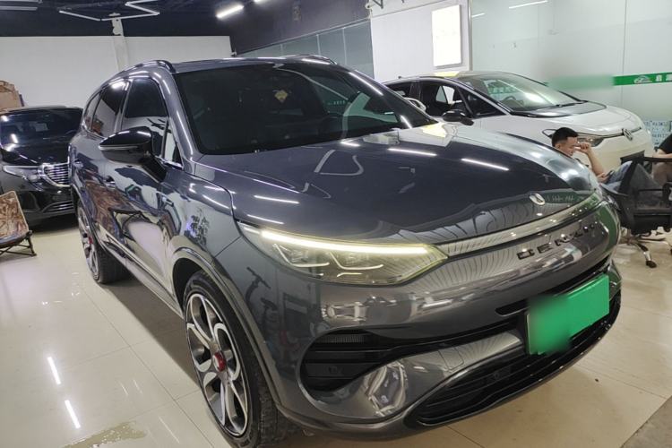 Used Denza X 2020 PHEV Sport Edition Front Right 45 Deg