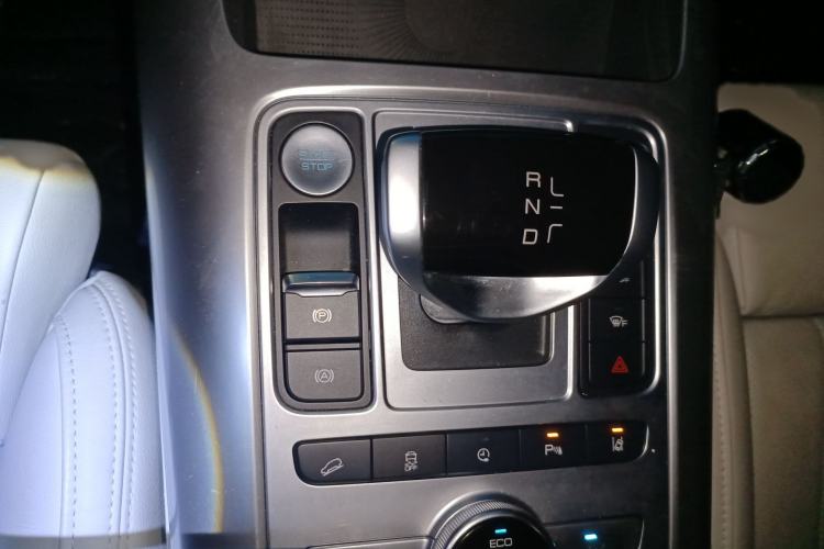 Used Denza X 2020 PHEV Flagship Edition Gear Lever