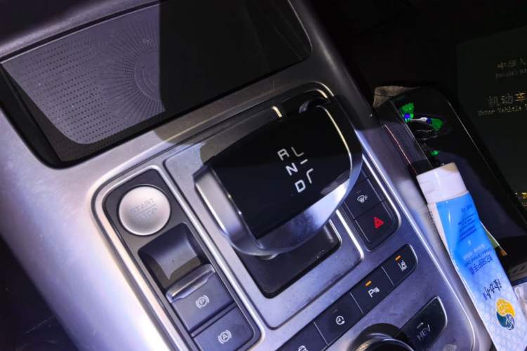 Used Denza X 2020 PHEV Flagship Edition Gear Lever
