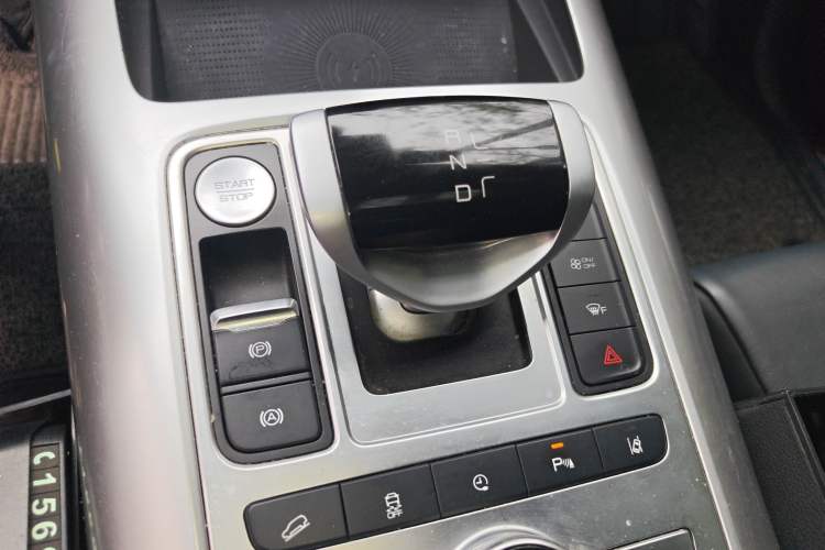 Used Denza X 2020 PHEV Flagship Edition Gear Lever