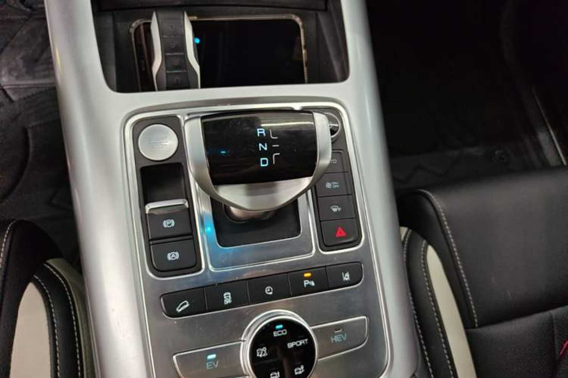 Used Denza X 2020 PHEV Sport Edition Gear Lever
