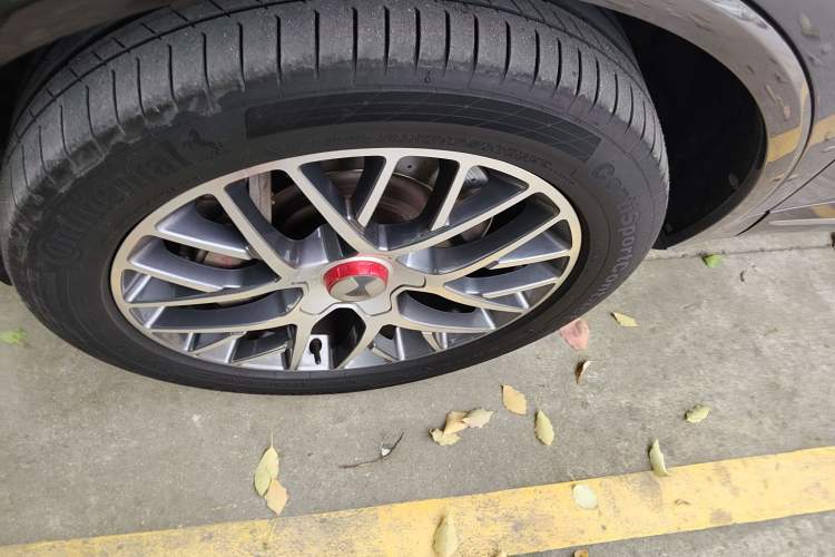 Used Denza X 2020 PHEV Classic Edition Left Front Wheel Hub