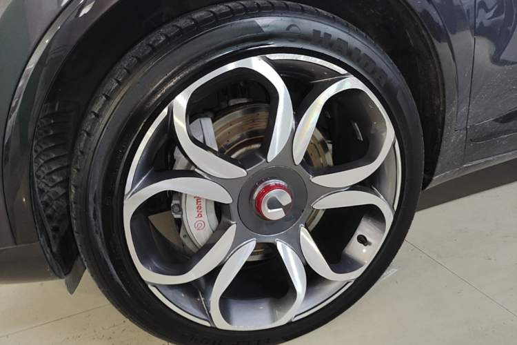 Used Denza X 2020 PHEV Sport Edition Left Front Wheel Hub