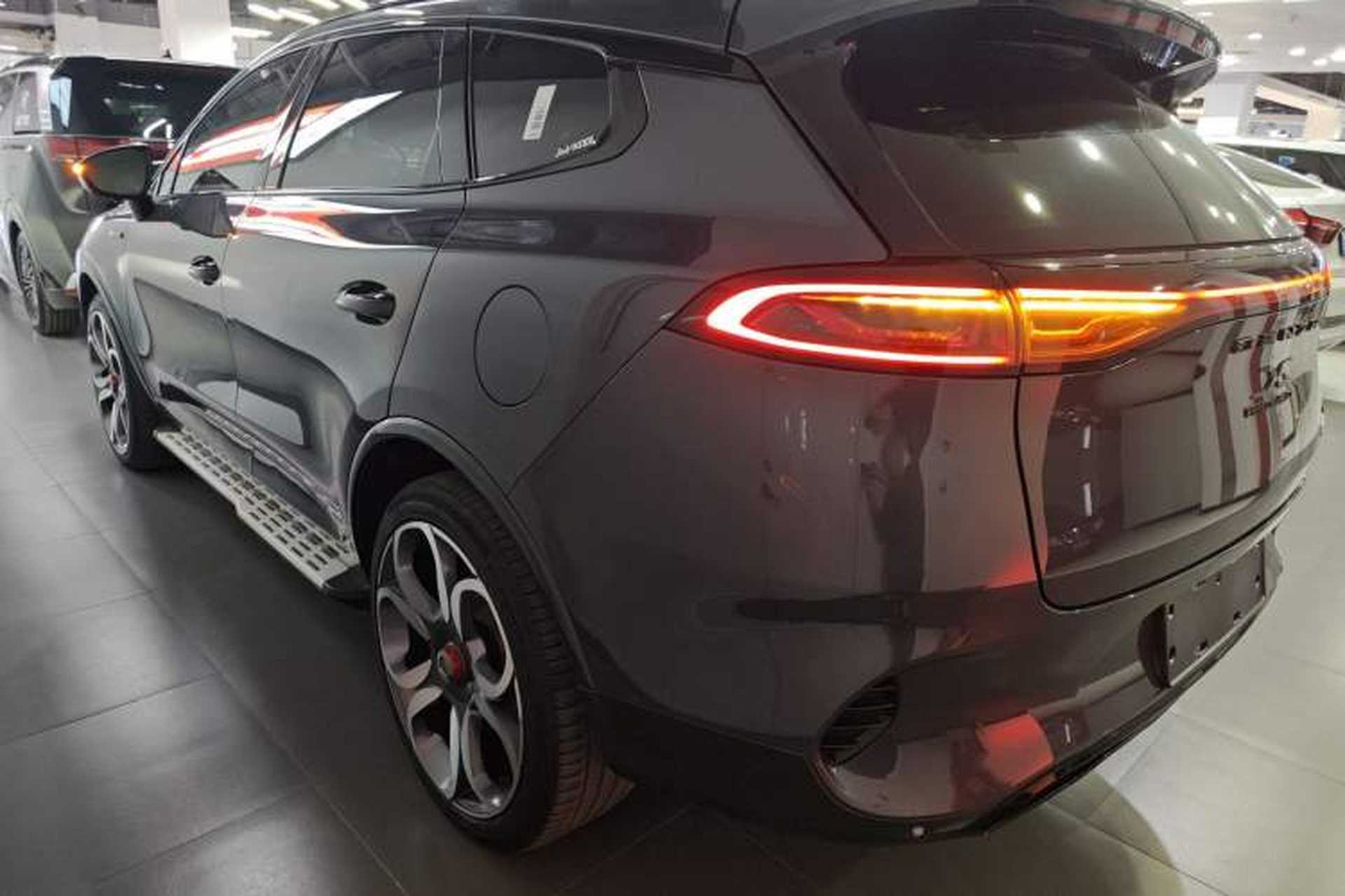 Used Denza X 2020 PHEV Sport Edition Left Side