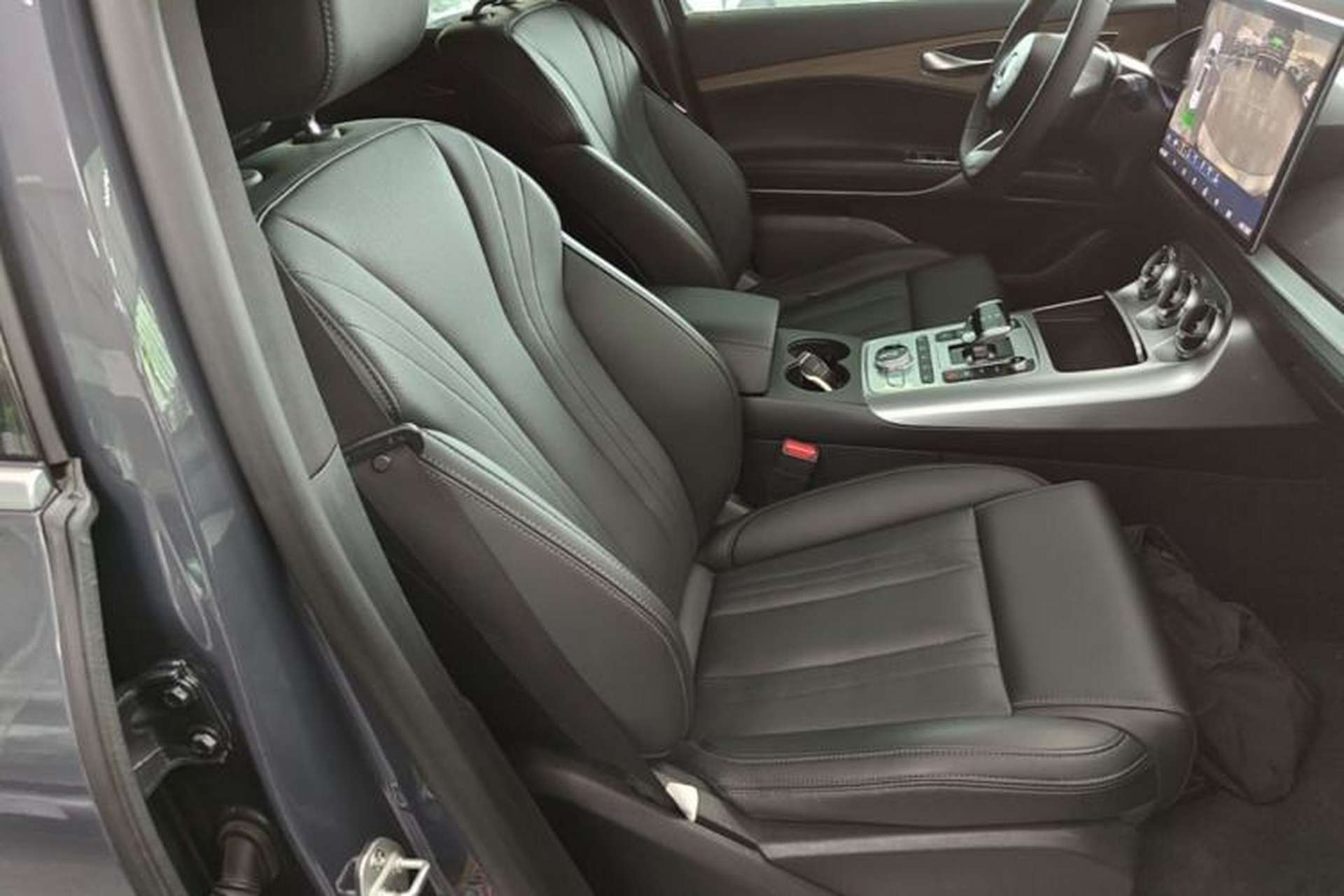Used Denza X 2020 PHEV Sport Edition Right Front Seat