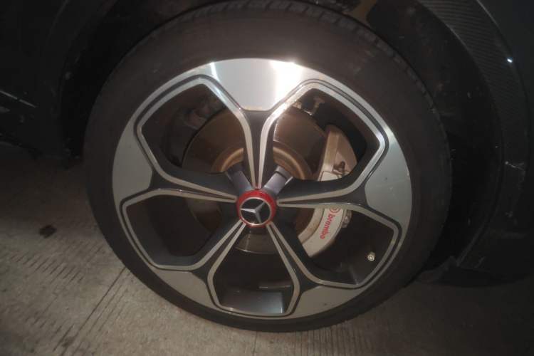 Used Denza X 2020 PHEV Flagship Edition Right Front Wheel Hub