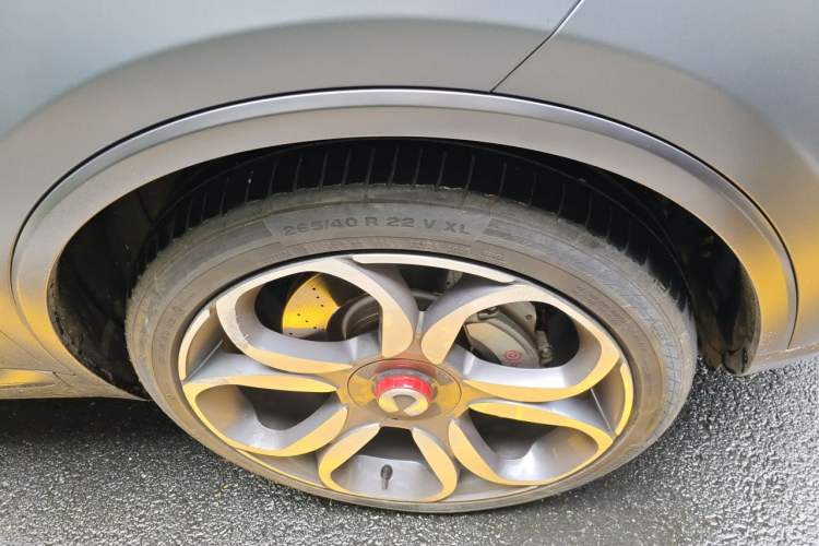 Used Denza X 2020 PHEV Sport Edition Right Front Wheel Hub