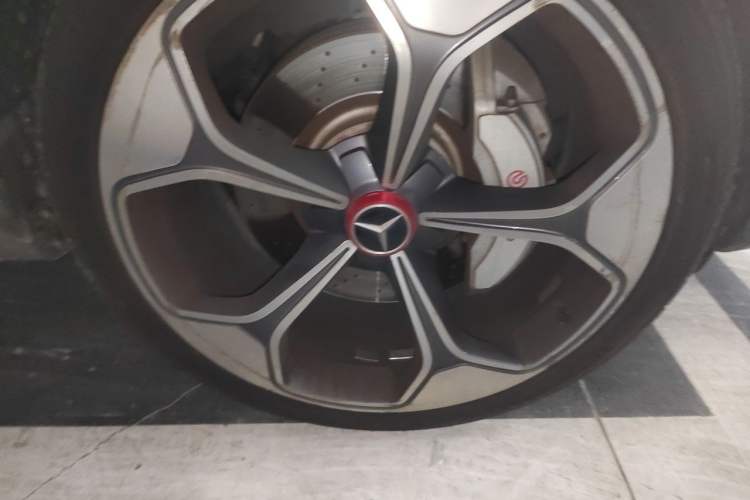 Used Denza X 2020 PHEV Flagship Edition Right Front Wheel Hub