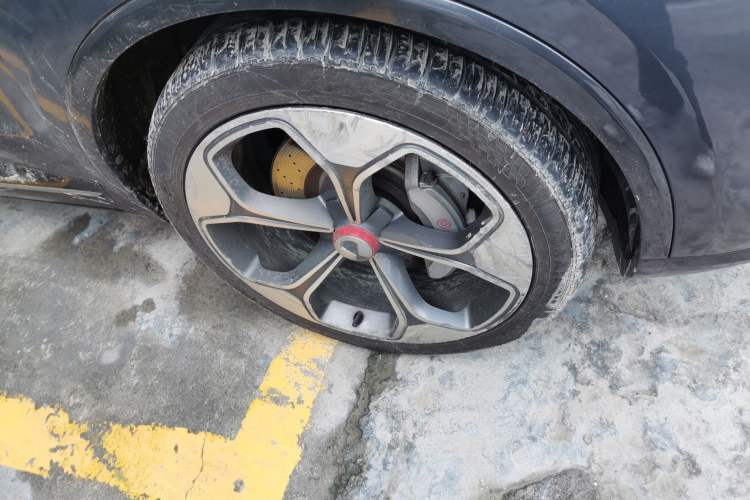 Used Denza X 2020 PHEV Flagship Edition Right Front Wheel Hub