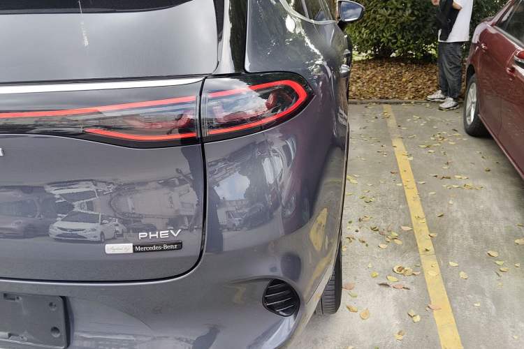 Used Denza X 2020 PHEV Classic Edition Right Rear Taillight