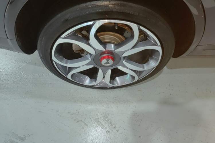Used Denza X 2020 PHEV Sport Edition Right Rear Wheel Hub