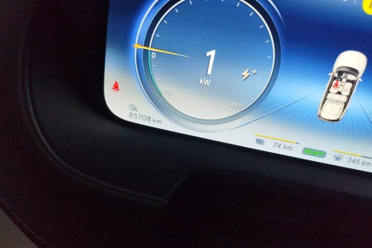 Used Denza X 2020 PHEV Sport Edition Odometer Close Up