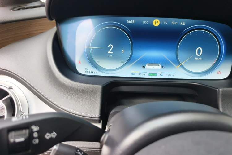 Used Denza X 2020 PHEV Flagship Edition Odometer Close Up