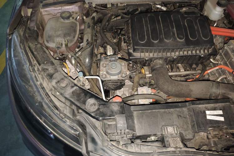 Used Denza X 2020 PHEV Flagship Edition Engine Bay Right