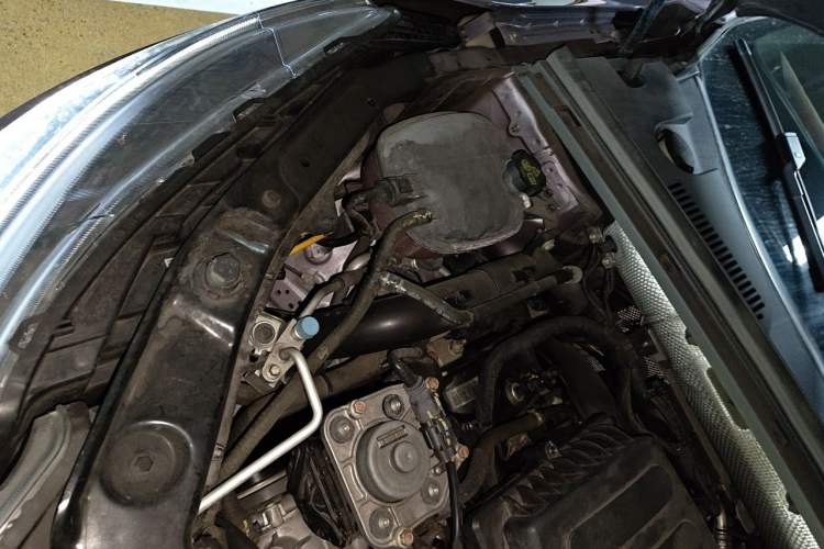 Used Denza X 2020 PHEV Flagship Edition Engine Bay Right