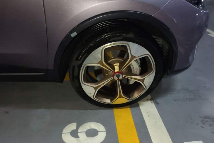 Used Denza X 2020 PHEV Flagship Edition Exterior 7