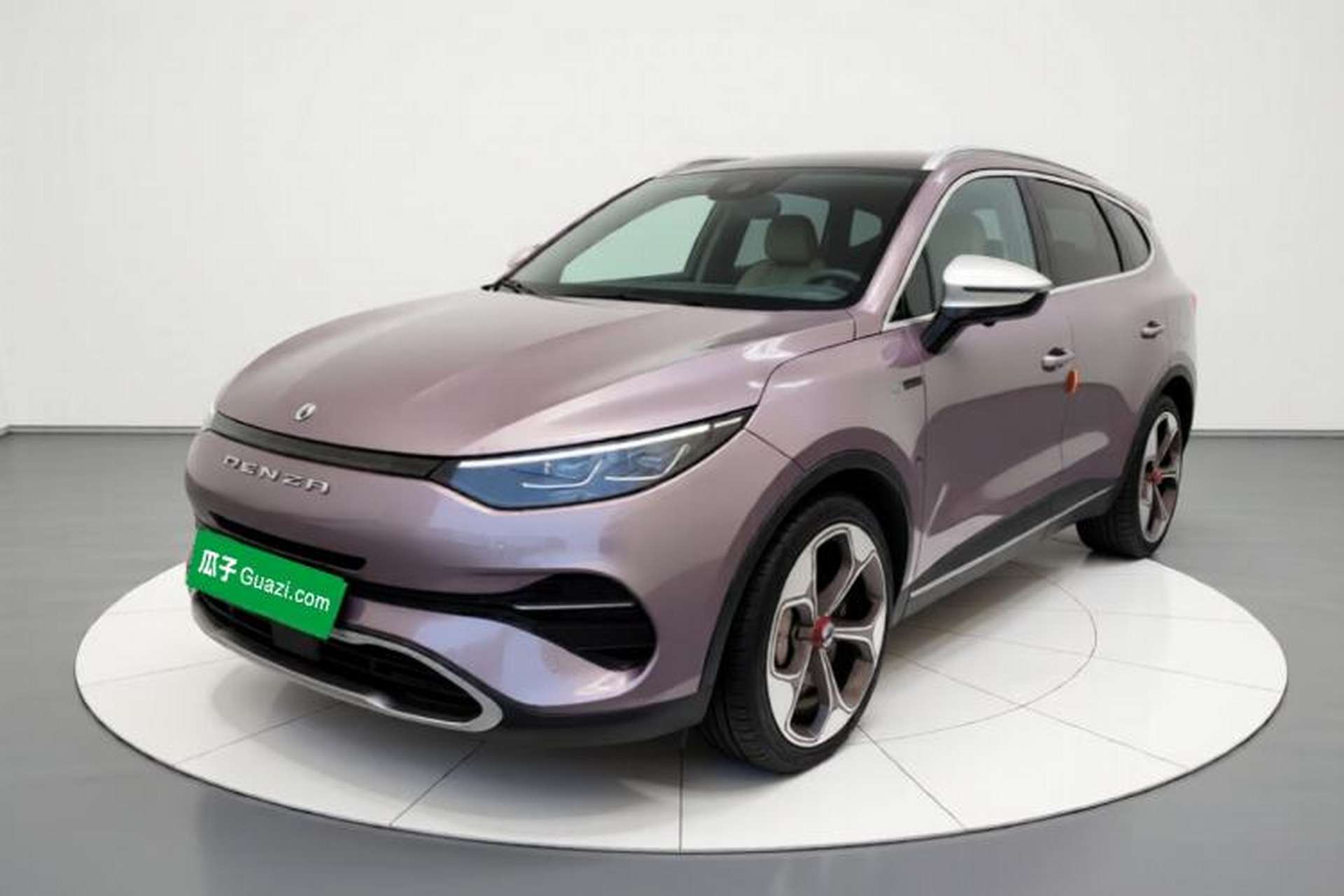 Used Denza X 2020 PHEV Flagship Edition Front Left 45 Deg