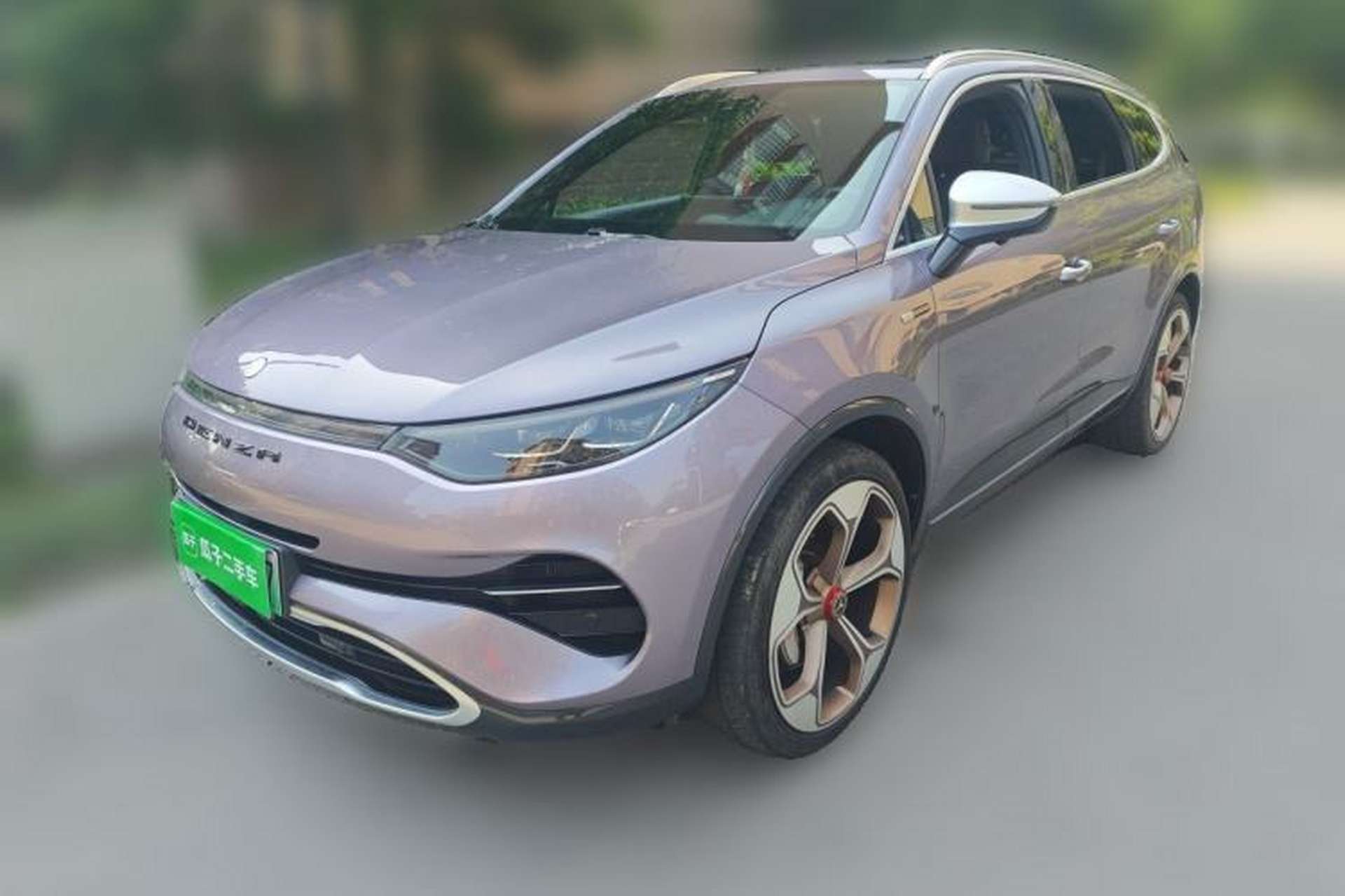 Used Denza X 2020 PHEV Flagship Edition Front Left 45 Deg