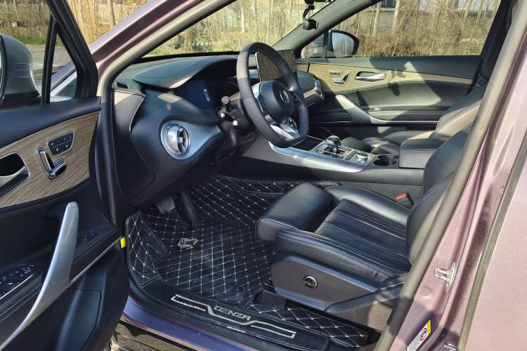 Used Denza X 2020 PHEV Flagship Edition Interior 2