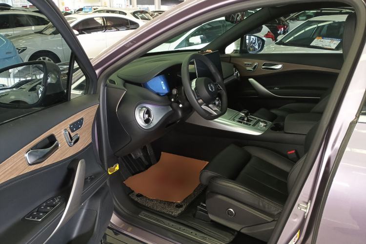 Used Denza X 2020 PHEV Flagship Edition Interior 3