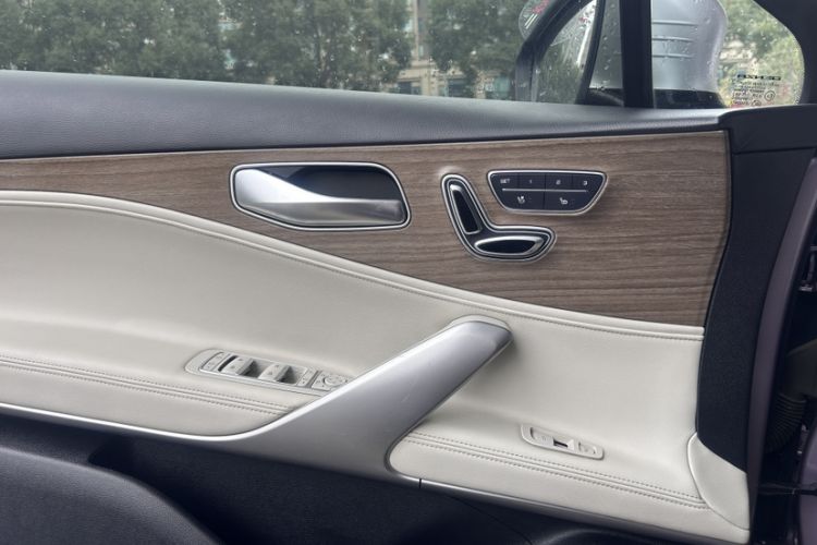 Used Denza X 2020 All-Electric Flagship Model Interior 8
