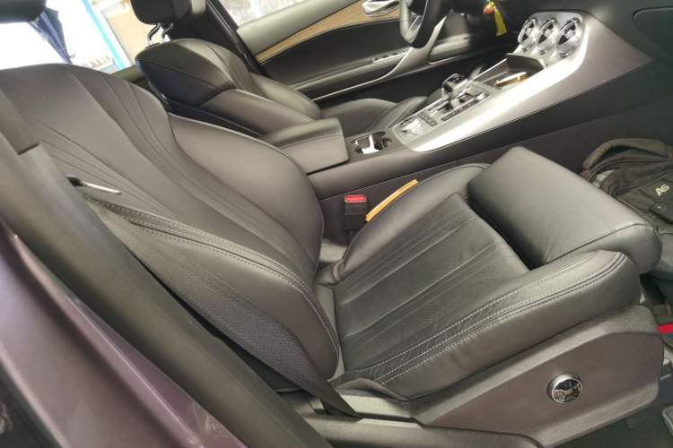 Used Denza X 2020 PHEV Flagship Edition Right Front Seat