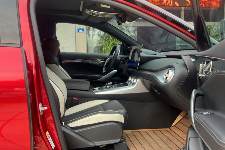 Used Denza X 2020 PHEV Sport Edition Interior 6