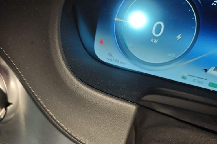 Used Denza X 2020 PHEV Flagship Edition Odometer Close Up