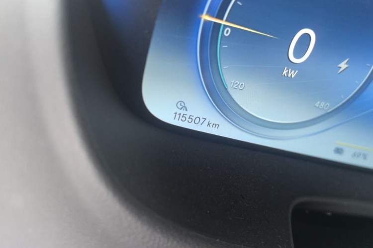 Used Denza X 2020 Pure Electric Classic Edition Odometer Close Up