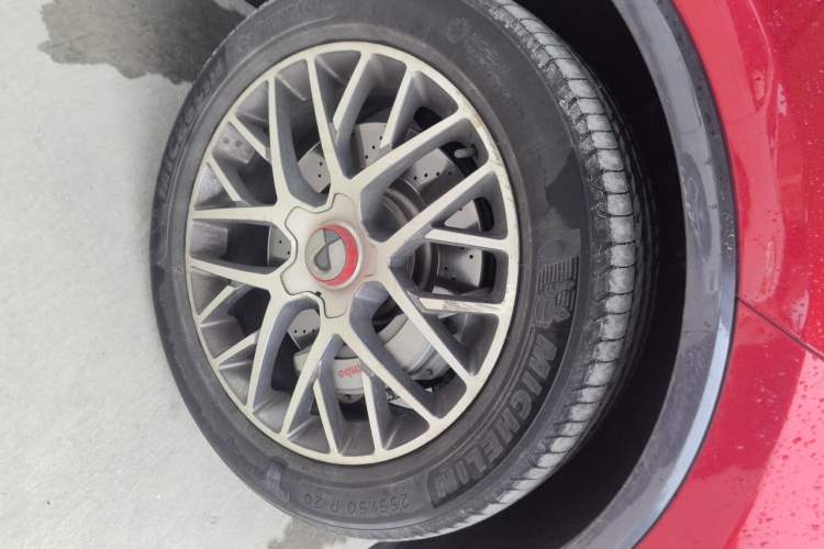 Used Denza X 2020 Pure Electric Classic Edition Right Front Wheel Hub